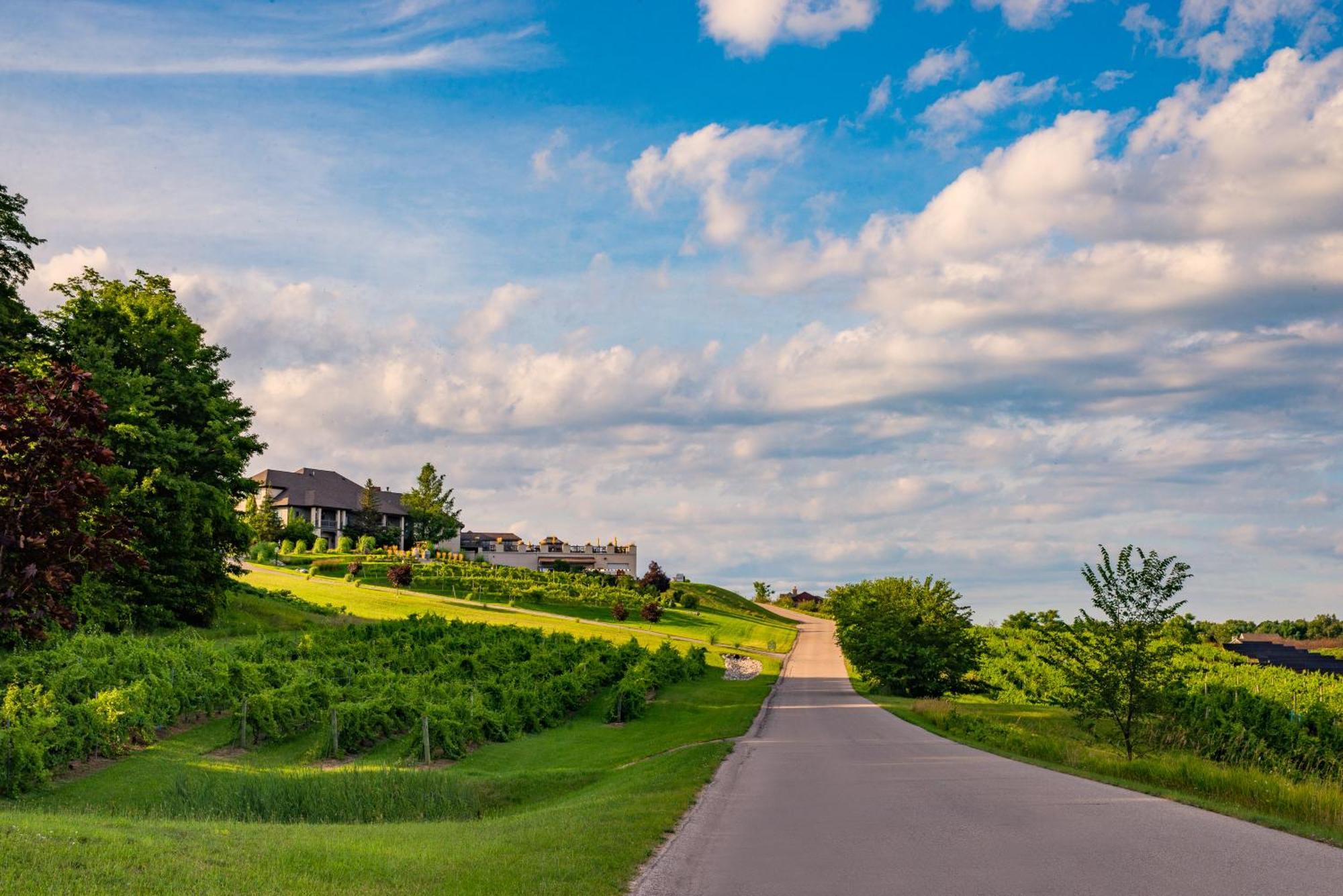 New Happy Trail 2Br Condo Close To Downtown Traverse City Luaran gambar